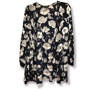 Flowy Navy & White Floral Kimono Style Cardigan